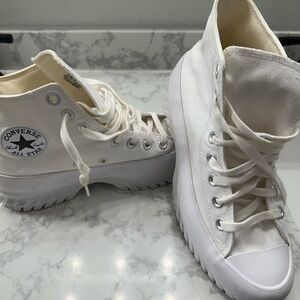 Converse White High-Top Sneakers Classic Design used only once